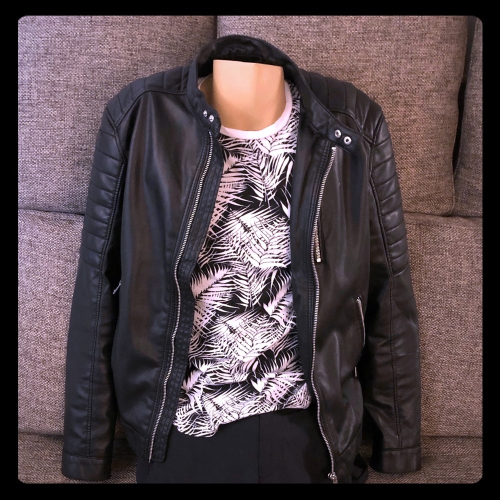 Tropical print short sleeve t-shirt